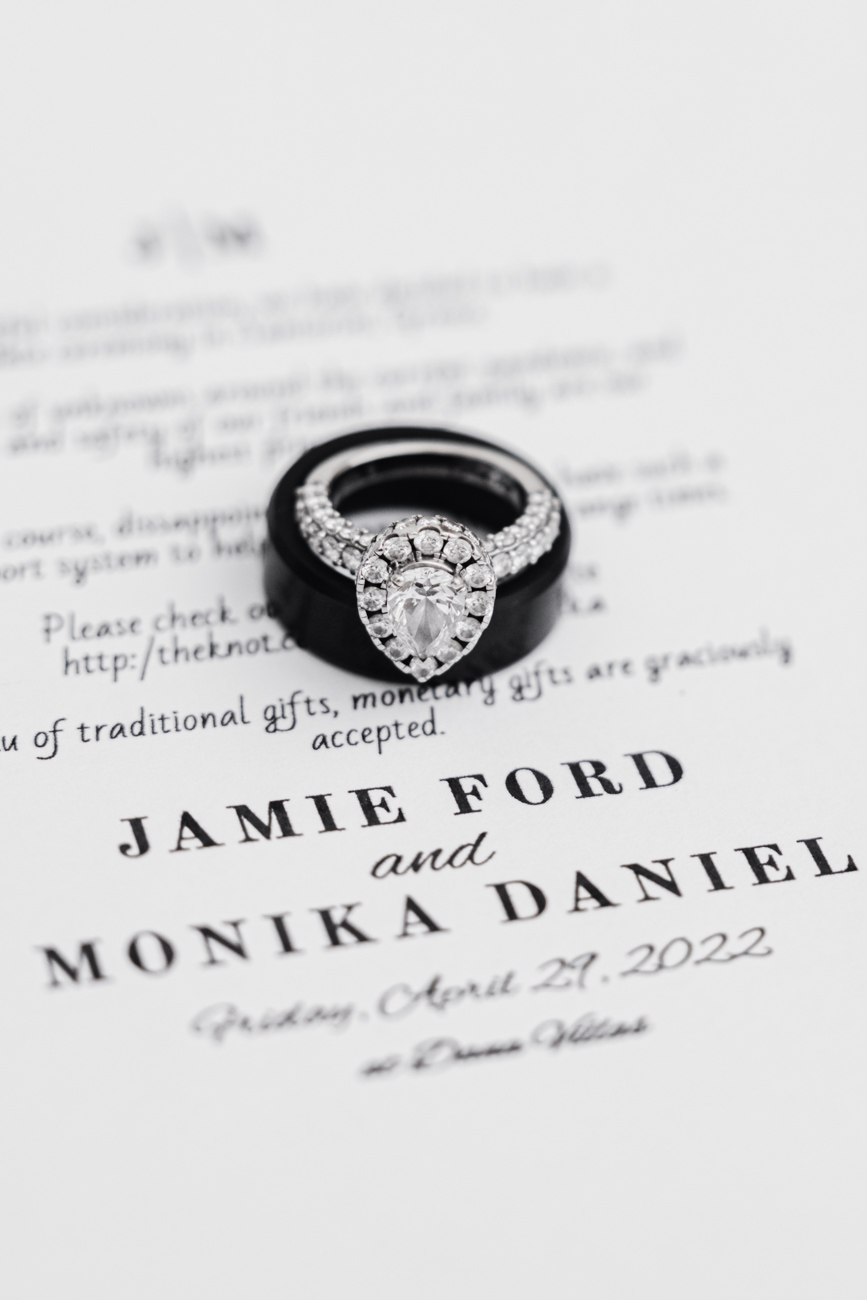 Santorini elopement photographer - wedding details shooting