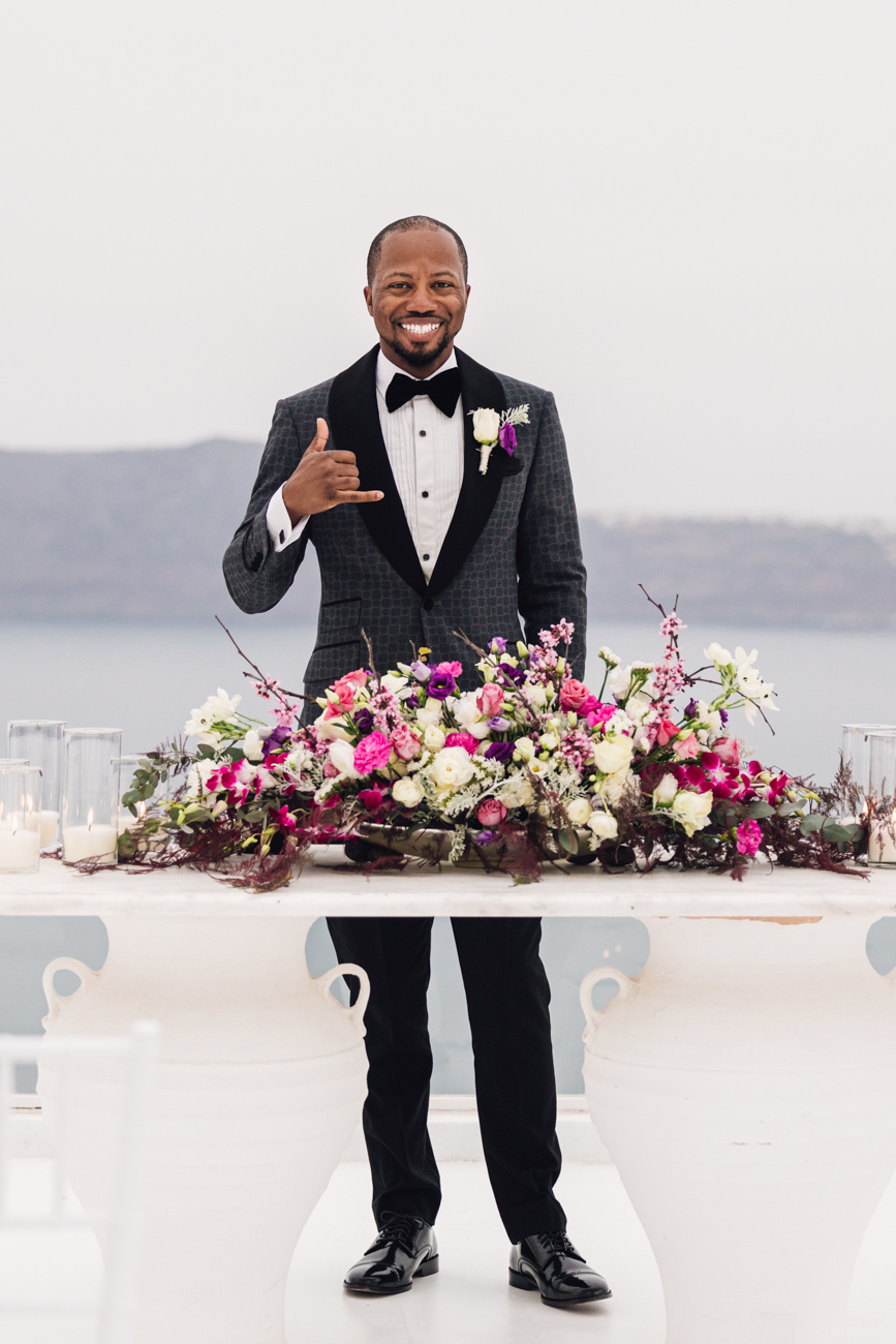 groom santorini